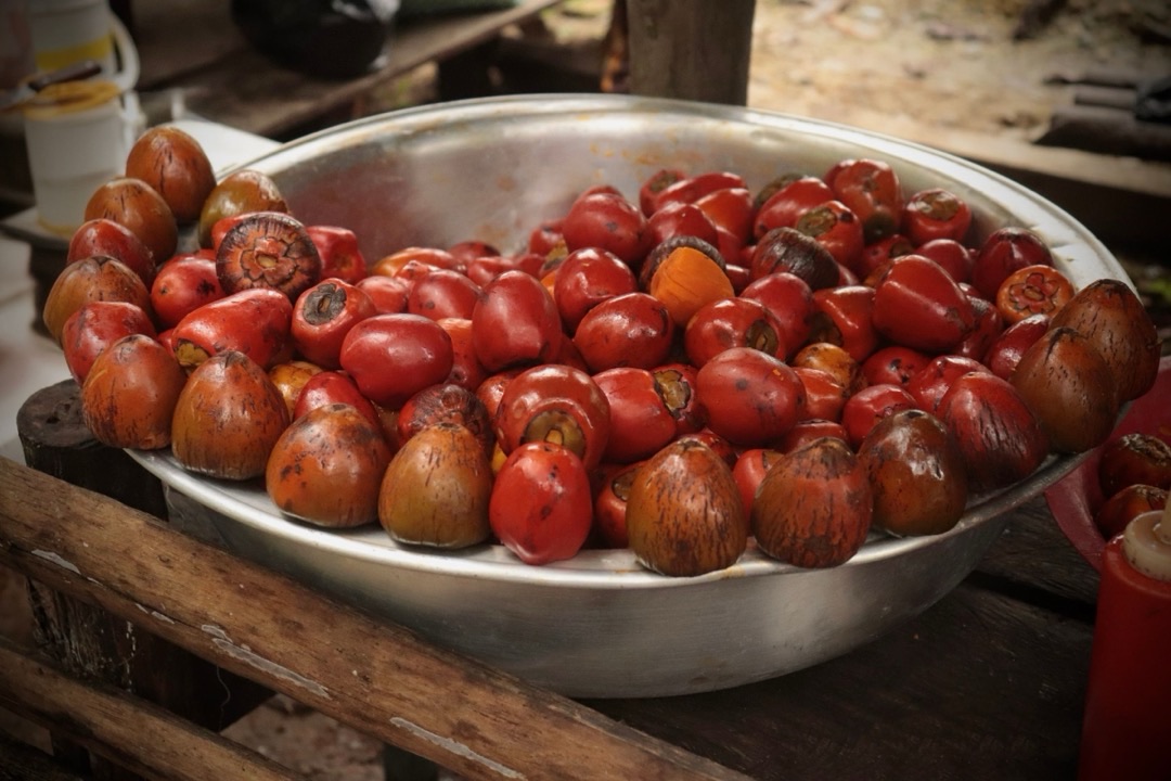 Oils sourced by WARC in Sierra Leone and Ghana