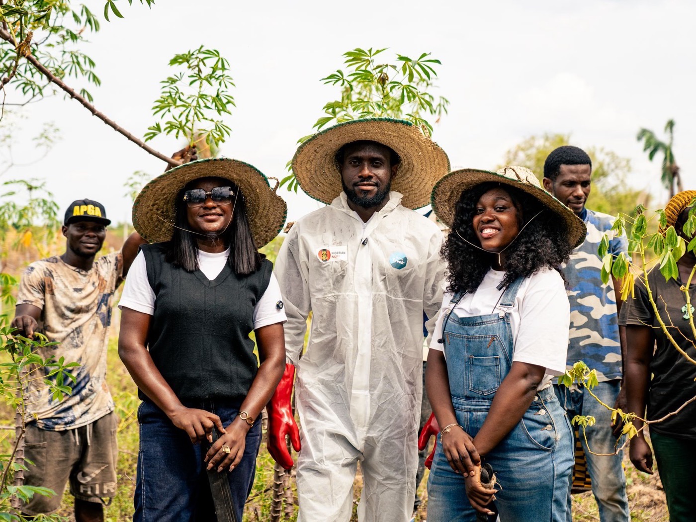 A women-led regenerative agronomy training session at a WARC hub
